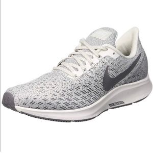 Women’s Air Zoom Pegasus 35 Sneakers